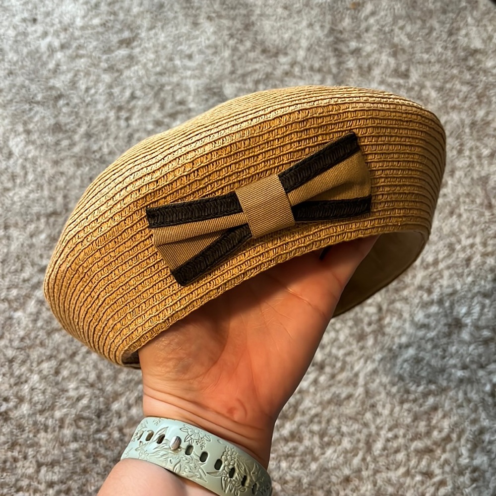 Sun n sand beret hat